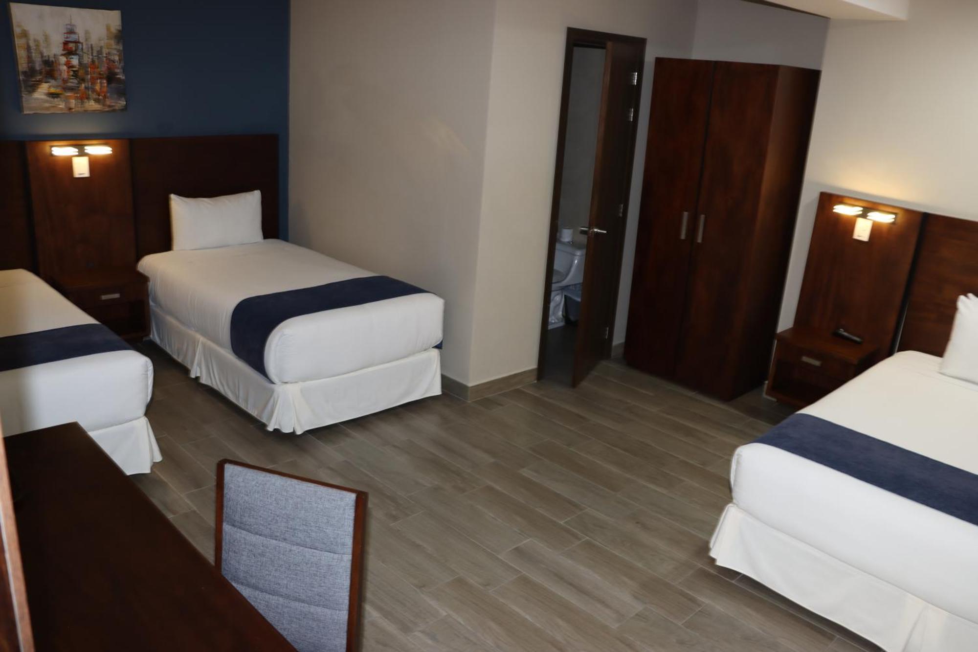 Hotel San Agustin Plaza 拉塔昆加 外观 照片