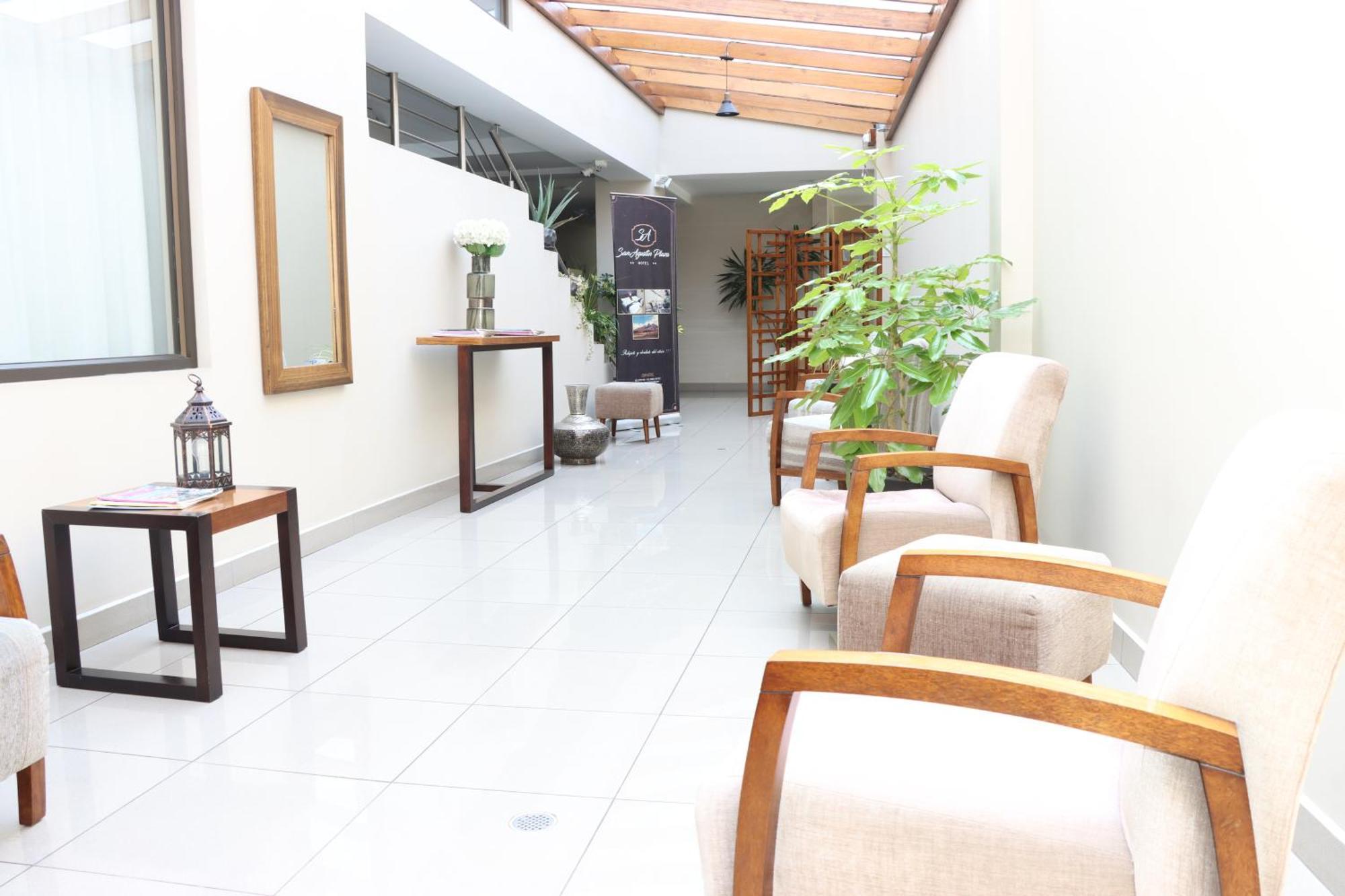 Hotel San Agustin Plaza 拉塔昆加 外观 照片