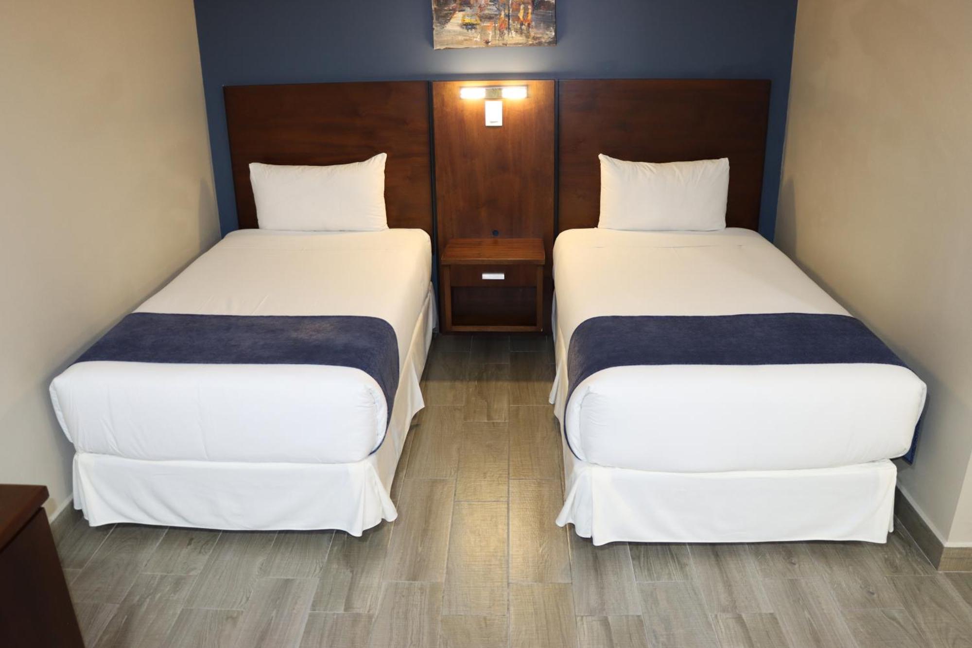 Hotel San Agustin Plaza 拉塔昆加 外观 照片